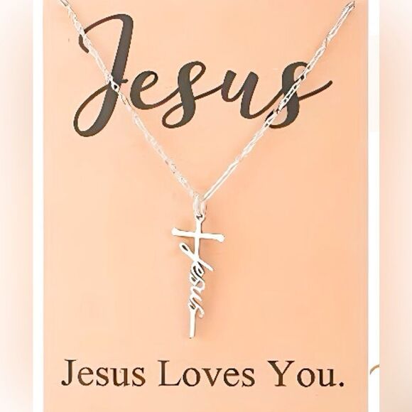 Accessories - NWT GORGEOUSLY DELICATE STAINLESS STEEL JESUS NECKLACE FALL INTO WINTER